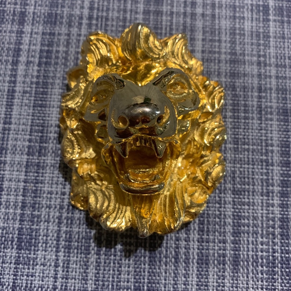 Vintage Judith Leiber Roaring Lion Brooch /Pendant